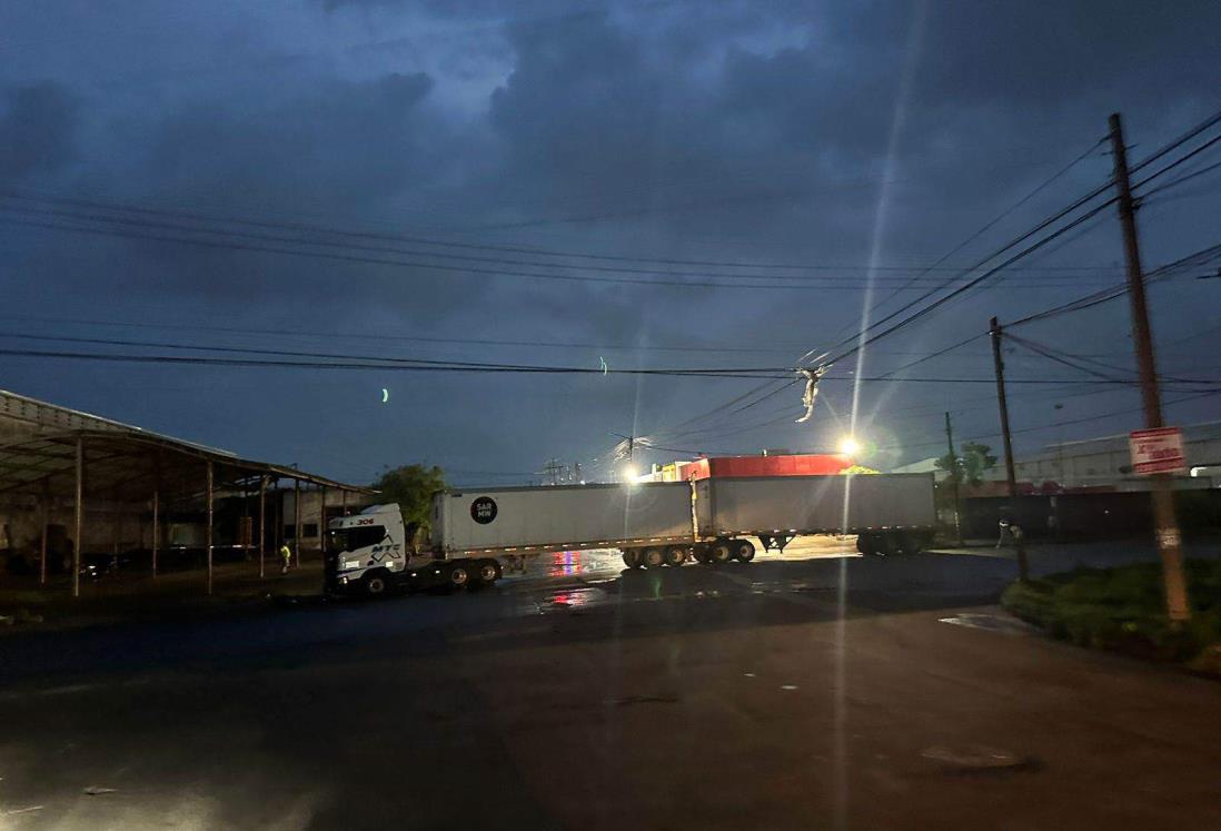 Ciudad Industrial Bruno Pagliai en Veracruz de las más afectadas por fuertes lluvias