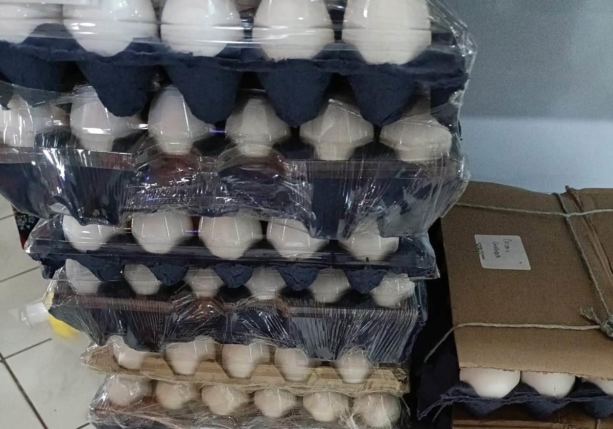 En este municipio del Veracruz cuesta casi 100 pesos la reja de huevo