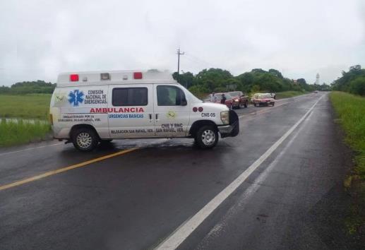 Atropellan a conocido indigente en carretera de San Rafael