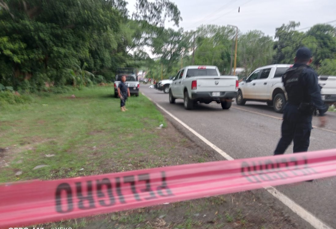 Ataque armado deja dos muertos en carretera estatal Santiago Tuxtla - Isla