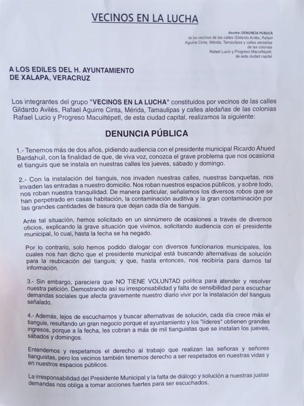 En Xalapa, vecinos arremeten contra tianguis de la colonia Progreso