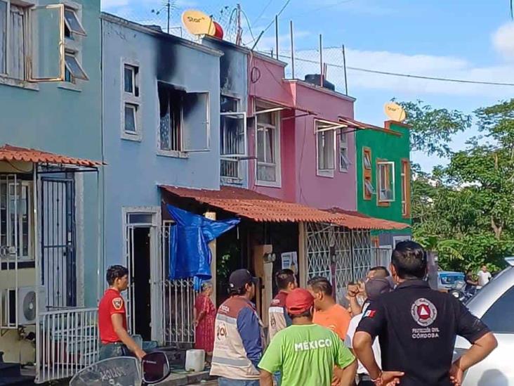 Sofocan incendio en colonia Vista Hermosa de Córdoba