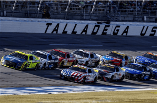 Así luce el primer carro NASCAR eléctrico ¡Cuchao!