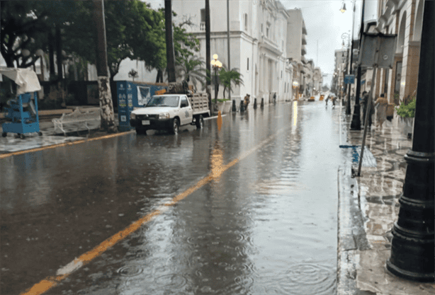 Continúan cierres viales en el centro de Veracruz este 12 de julio