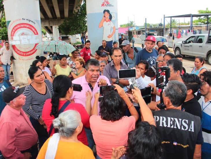 Tren Interoceánico: Protestan vecinos por cierre de avenida en Coatzacoalcos | VIDEO