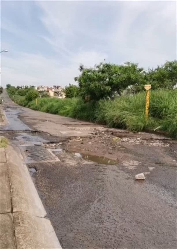 Cuidado al transitar por estas calles de Veracruz, se formaron socavones por las lluvias