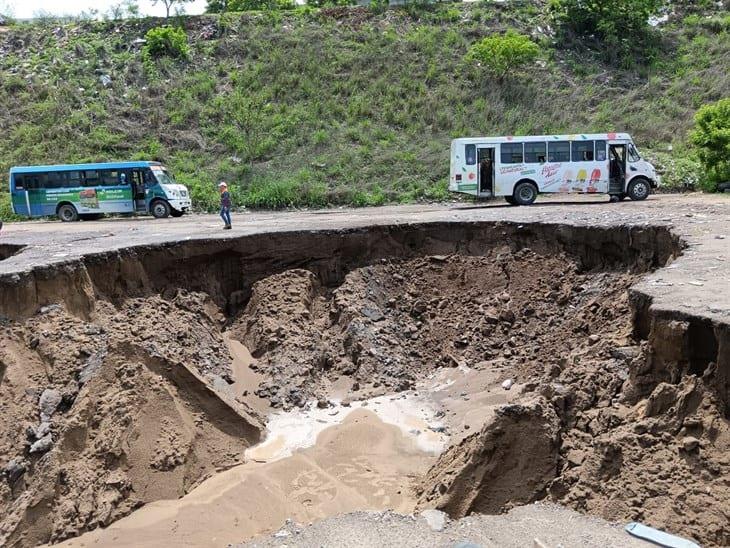 PC Estatal dictamina riesgo por socavón en puerto de Veracruz