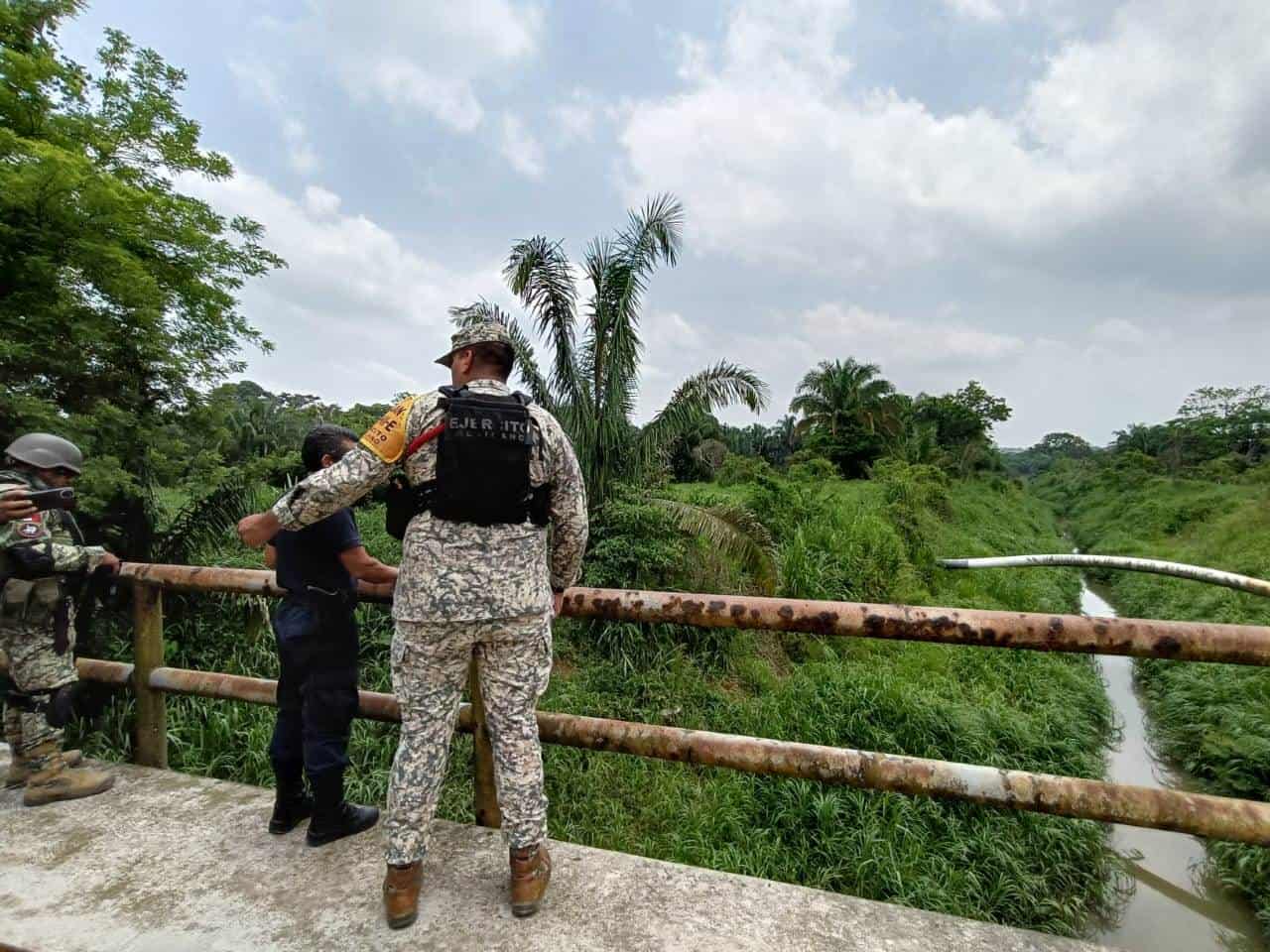 Tras fuertes lluvias, Ejército monitorea márgenes del arroyo Nexmegata