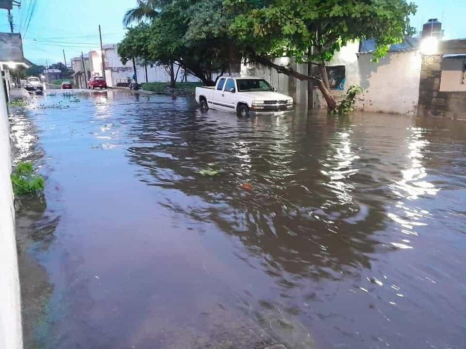 Ciudadanos se negaron a desalojar sus casas tras encharcamientos e inundaciones en Veracruz: PC