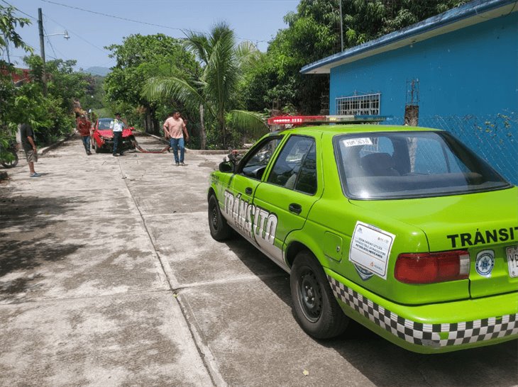 Menor de edad resulta lesionado tras accidente en moto en Yecuatla