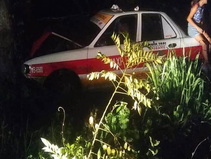 Taxista en Medellín de Bravo se accidenta y deja 4 lesionados