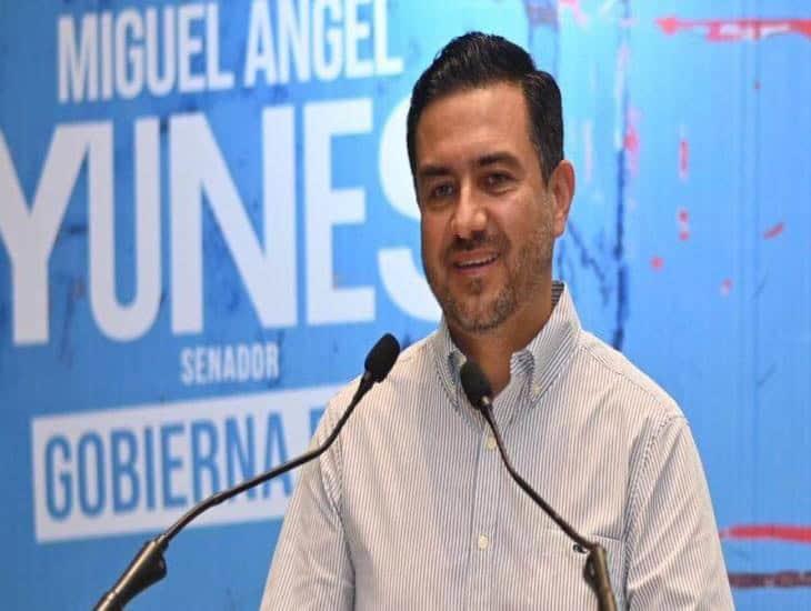 Miguel Ángel Yunes Márquez se lanza contra Cuitláhuac; lo llama payaso e ignorante