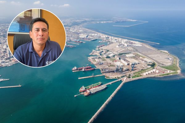 Granel agrícola y vehículos mantiene movimiento de mercancías del Puerto de Veracruz | VIDEO