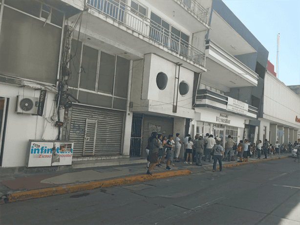 Cobro de pensiones del Bienestar avanza sin aglomeraciones en el Centro de Veracruz