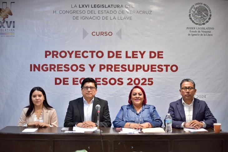 Imparte Congreso el curso Proyecto de Ley de Ingresos y Presupuestos de Egresos 2025