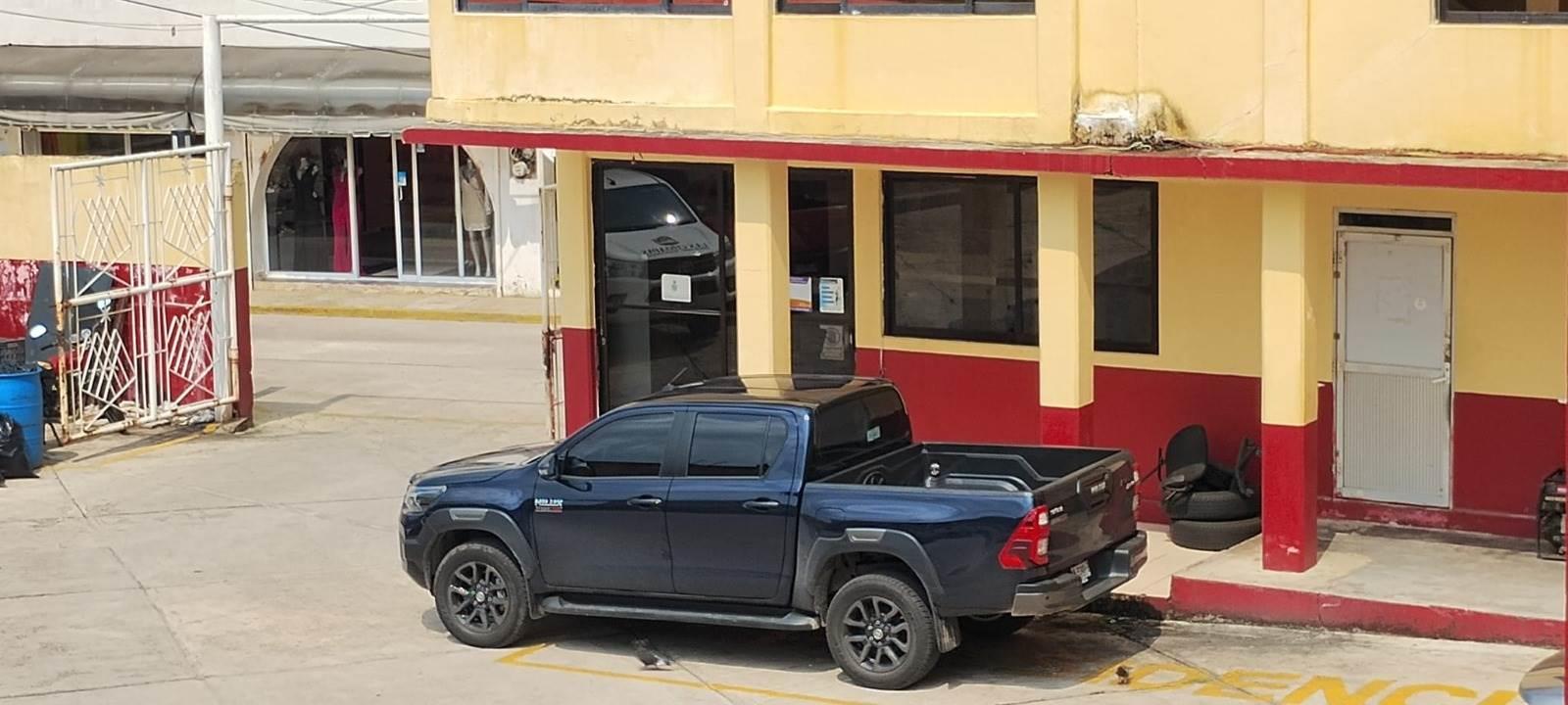 Alcaldesa de Las Choapas adquirió lujosa camioneta como vehículo austero