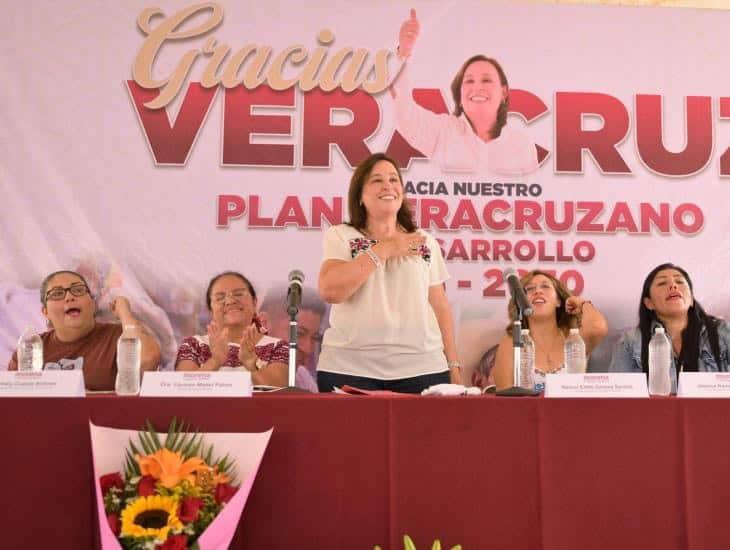 Rocío Nahle continúa Gira del Agradecimiento en el sur de Veracruz