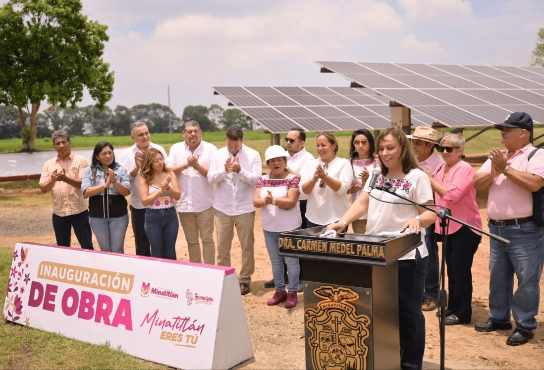 Inaugura Rocío Nahle primer parque fotovoltaico en el sur de Veracruz