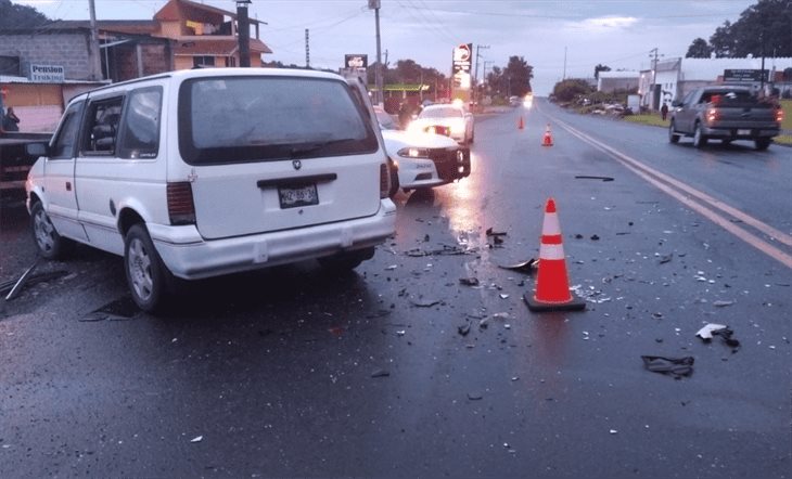 Fuerte choque deja 3 lesionados en la carretera Xalapa-Perote