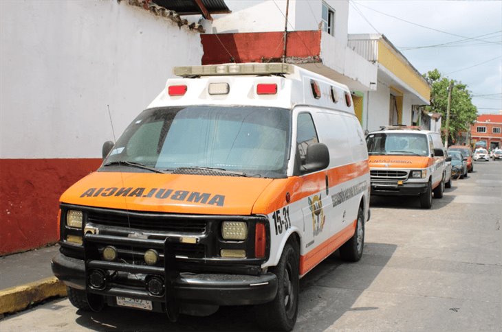 Dos motociclistas sufren percance vial en calles de Misantla 