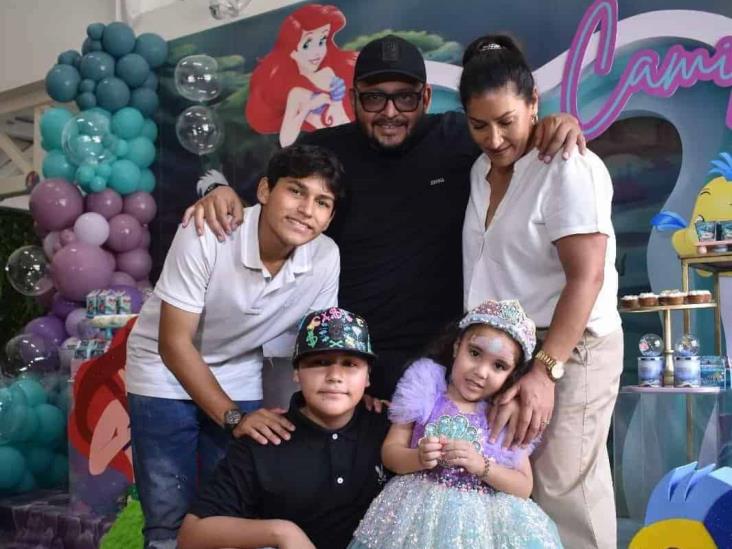 Camila Mileva Uscanga Ramírez es festejada por cumplir 4 años de edad