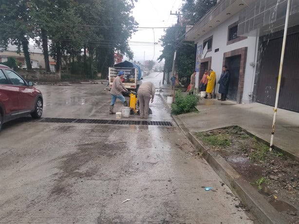 Tuberías del agua se rompen y dejan sin servicio a colonia Rafael Lucio en Xalapa