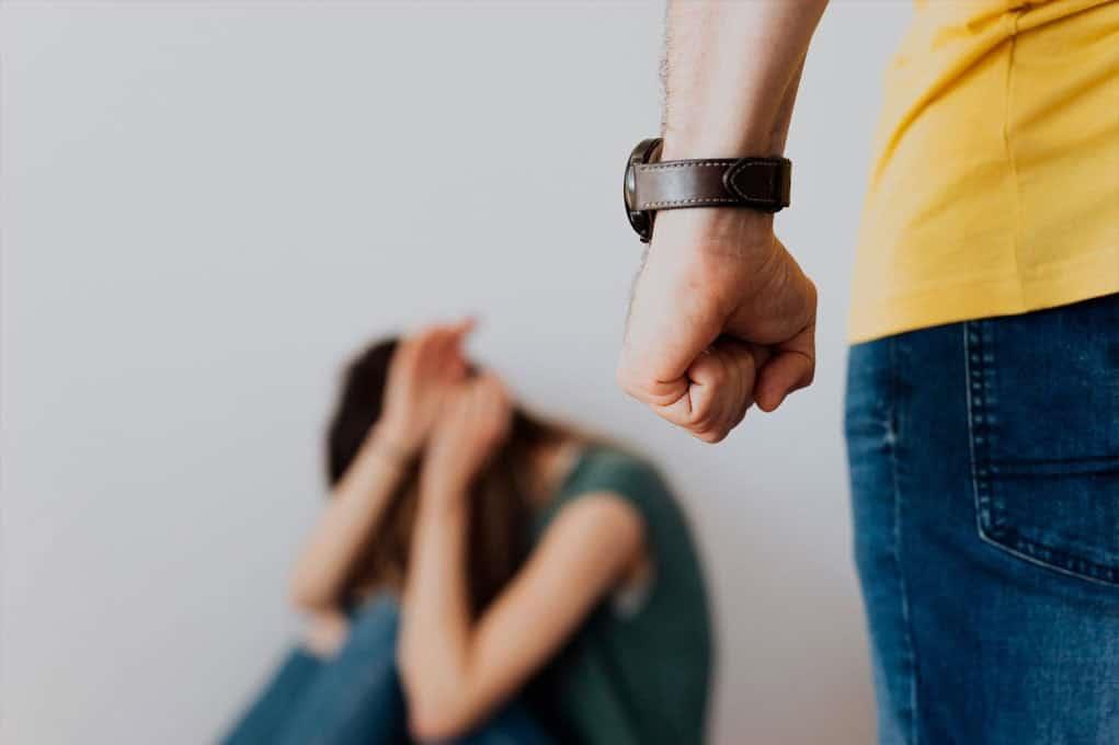 Crónicas del Poder: Violencia en el noviazgo: Una epidemia silenciosa
