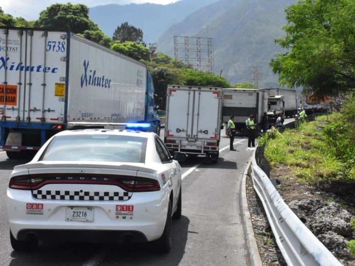 Conato de incendio en autopista Puebla-Orizaba; impera la rapiña