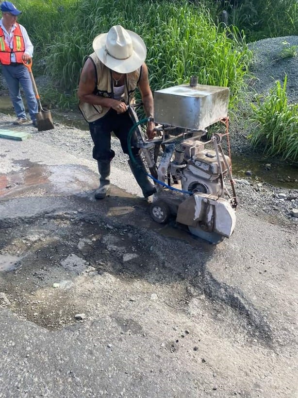 Inician bacheo en carretera Cardel-Laguna Verde