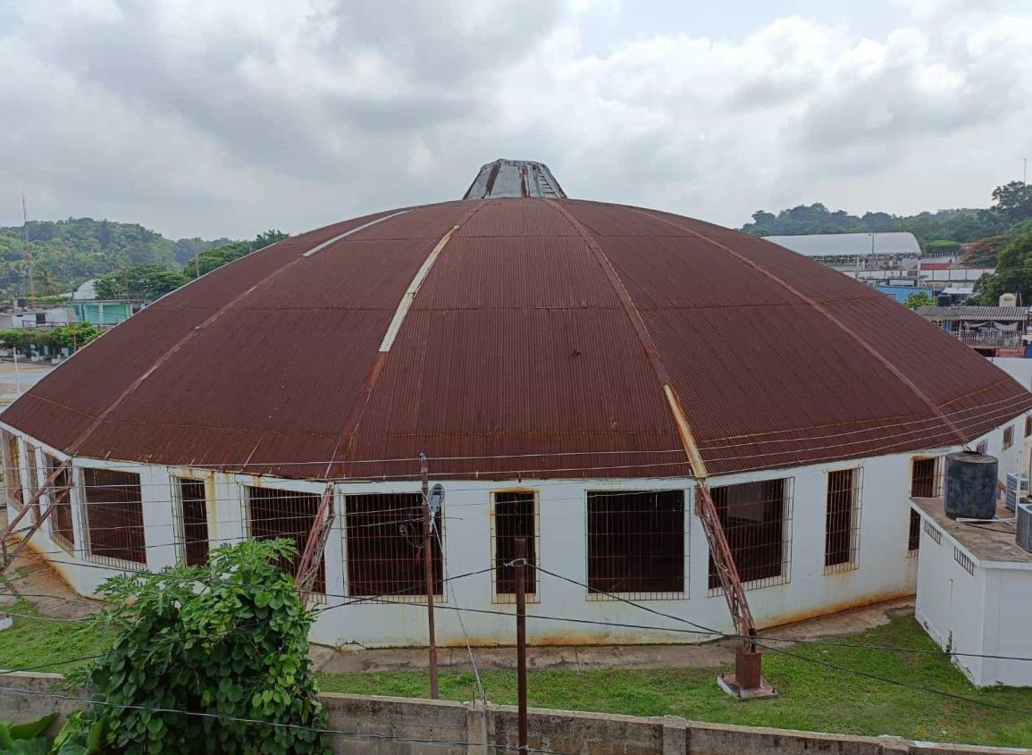 Luego de 51 años, rehabilitarán auditorio Lázaro Cárdenas de Villa Cuichapa | VIDEO