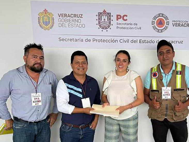 Exigen en Yecuatla construcción de muro contra inundaciones y mejoras viales