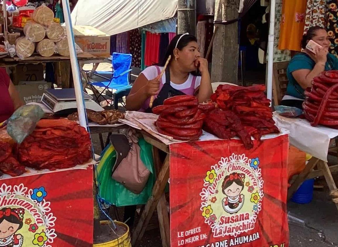 En crisis comerciantes de carne de Chinameca del callejón Fernández por aumento de precios | VIDEO