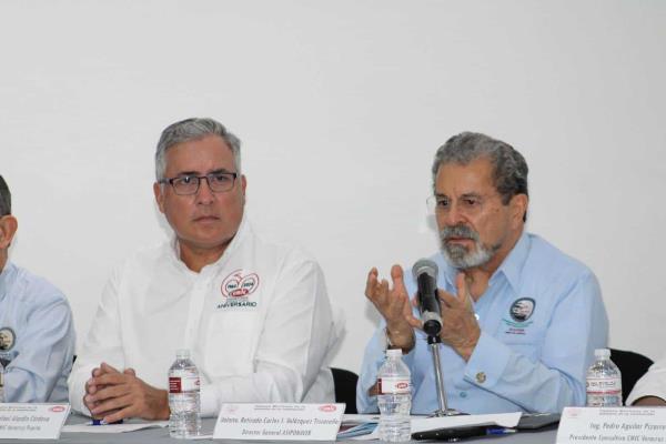 ASIPONA Veracruz invertirá mil 800 mdp en rompeola Oriente; se reúne con CMIC
