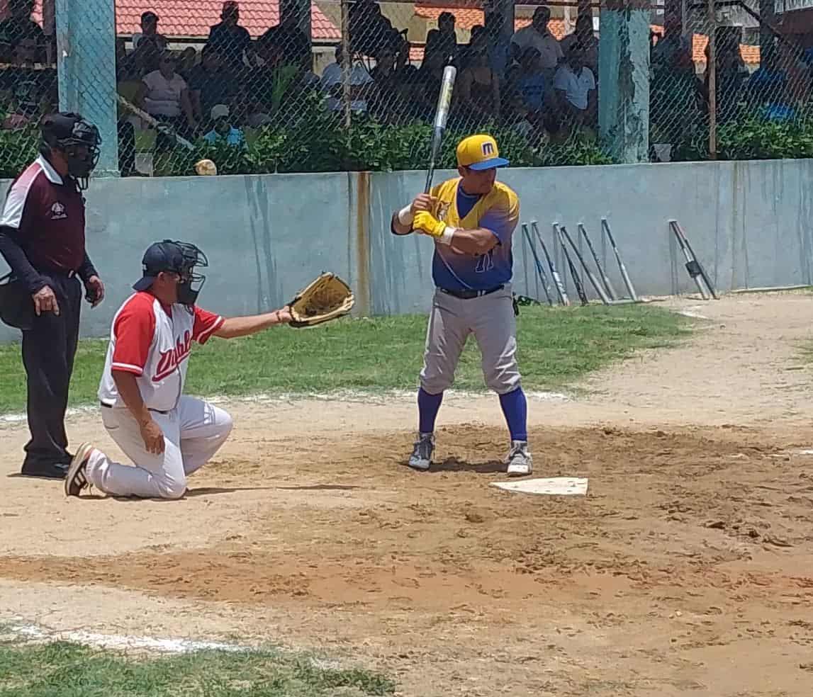 Tigres ante complicado rival en el softbol Intercolonias