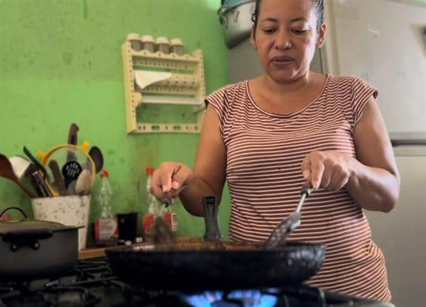 Sazón del Istmo: Las mega-empanadas de Erika, una delicia de Cosoleacaque | VIDEO