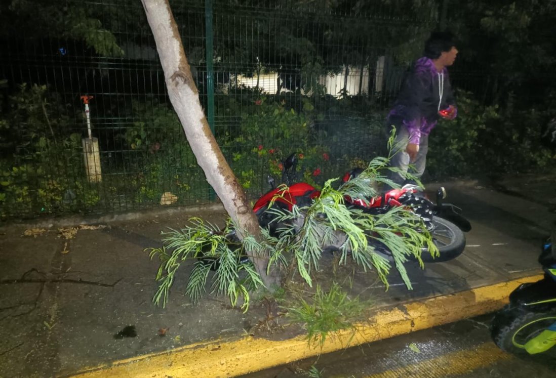 Choque en motocicleta en Veracruz: fallece un hombre y su novia lucha por su vida