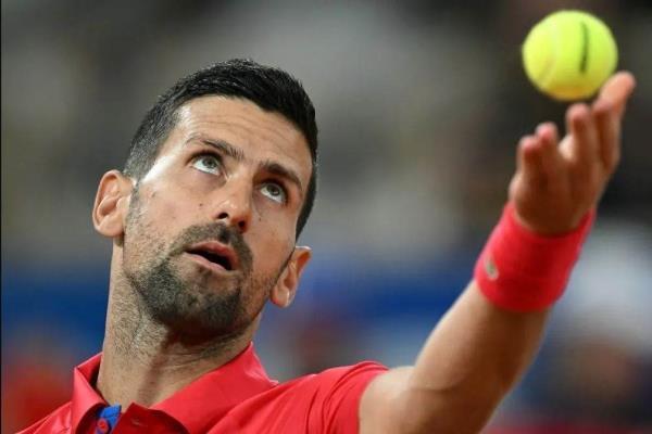 Ganan Djokovic y Swiatek en primera ronda