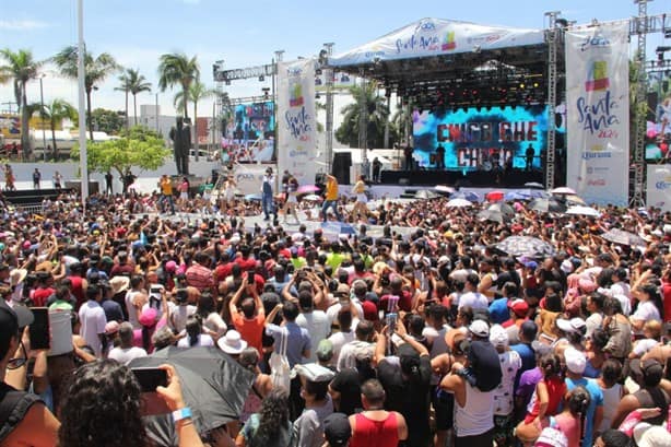 ¡Todo un éxito! Realizan el tradicional baño de las Fiestas de Santa Ana 2024 | VIDEO