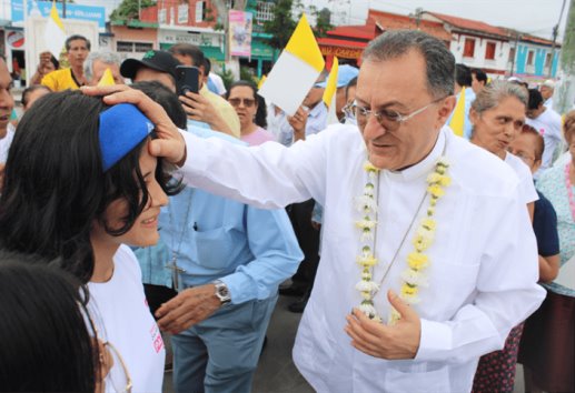 Con ceremonia, reciben a monseñor Joseph Spiteri en Misantla