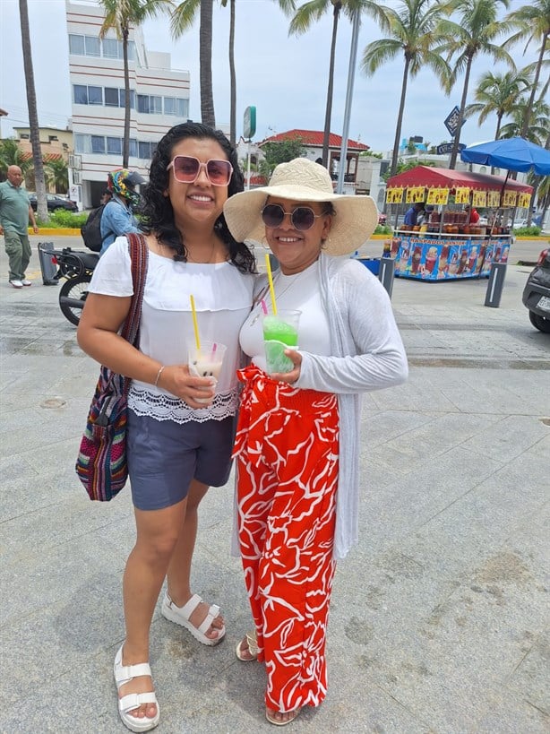 Turistas prefieren la playa de Villa del Mar en Veracruz por esta razón