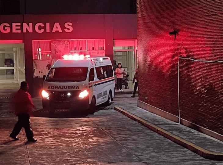 Mujer da a luz en autobús de pasaje en la carretera Huatusco-Fortín