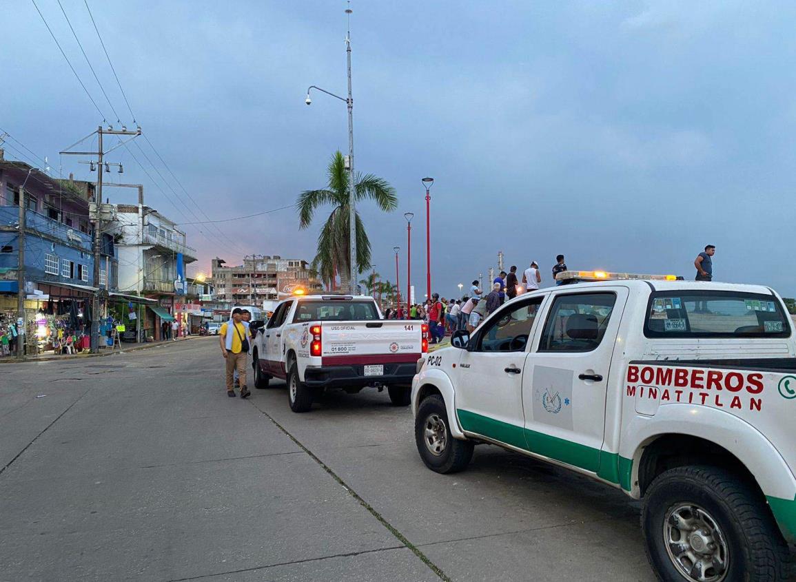 Se ahoga masculino en río Coatzacoalcos en malecón de Minatitlán