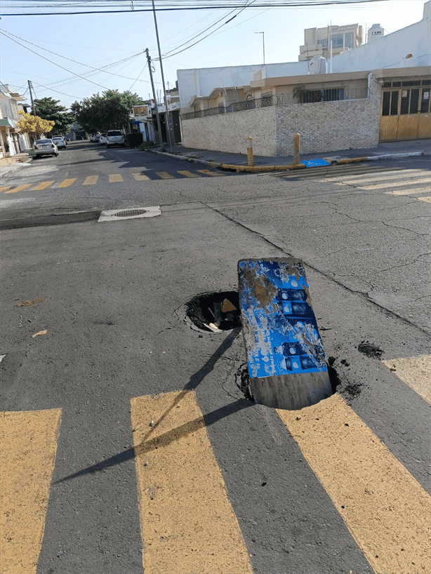 Vecinos de la colonia Ignacio Zaragoza alertan sobre socavones causados por lluvias en Veracruz