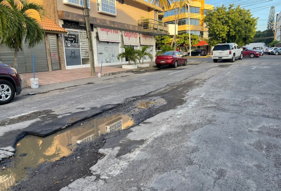 Vecinos señalan a Grupo MAS por zanjas sin reparar en la colonia Zaragoza