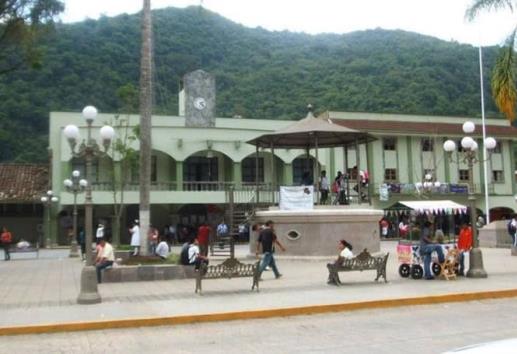 Ciudadanos llaman a autoridades a combatir epidemia de dengue en Zongolica