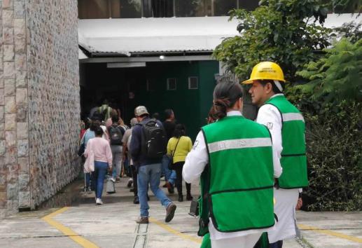 Realizan simulacros en unidades del IMSS Veracruz Sur