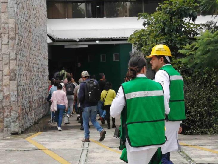 Realizan simulacros en unidades del IMSS Veracruz Sur