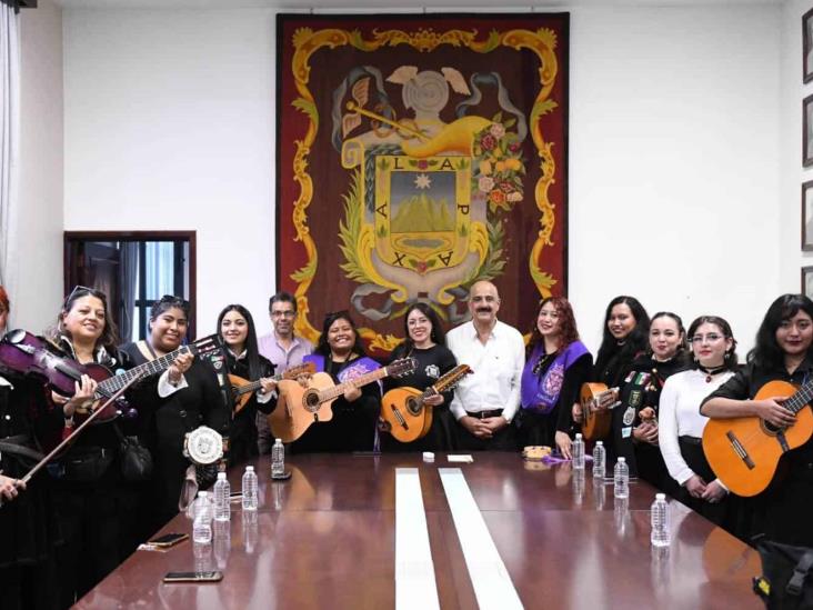 Xalapa recibe con alegría a Tunas Femeniles de otros estados