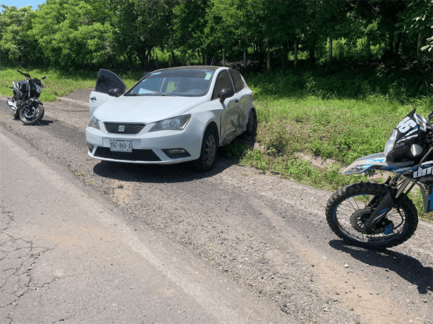 Aparatoso accidente en la carretera de Paso de Ovejas deja daños materiales considerables