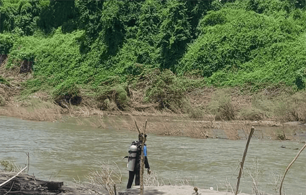 Quinto día de búsqueda del menor Ángel en el río Cotaxtla sin éxito: Llegan buzos de la Marina